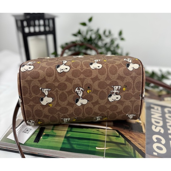 SOLDCoach X Peanuts Rowan Satchel Bag In Signature Canvas With Snoopy Print - Picture 8 of 15
